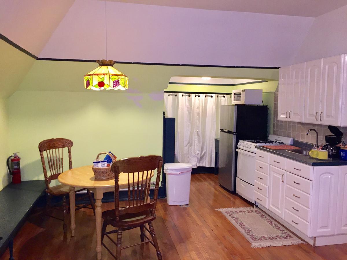 Scarlett House Victorian B & B 斯维尔 外观 照片